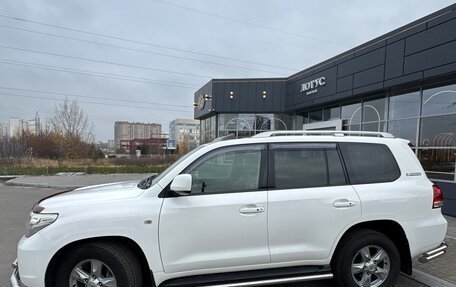 Toyota Land Cruiser 200, 2011 год, 3 750 000 рублей, 3 фотография