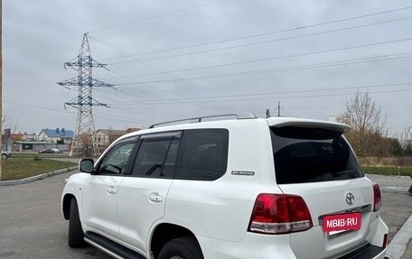 Toyota Land Cruiser 200, 2011 год, 3 750 000 рублей, 6 фотография