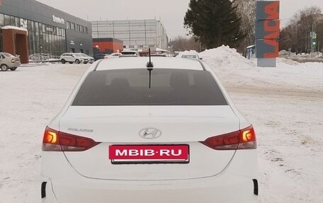 Hyundai Solaris II рестайлинг, 2020 год, 880 000 рублей, 5 фотография