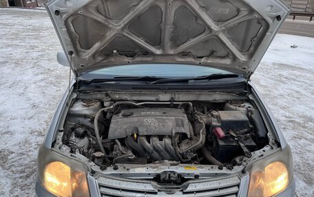 Toyota Corolla, 2005 год, 650 000 рублей, 19 фотография