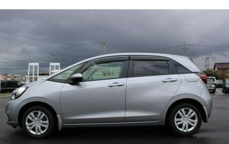 Honda Fit, 2022 год, 960 000 рублей, 8 фотография