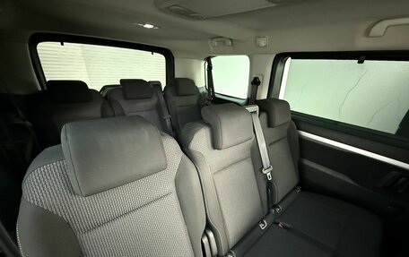 Opel Zafira Life I, 2021 год, 3 190 000 рублей, 14 фотография