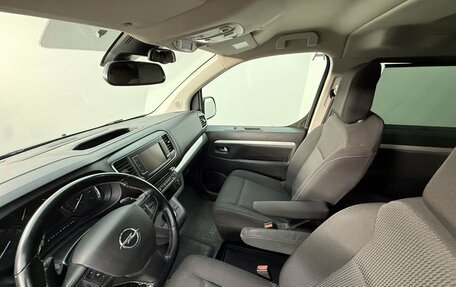 Opel Zafira Life I, 2021 год, 3 190 000 рублей, 11 фотография