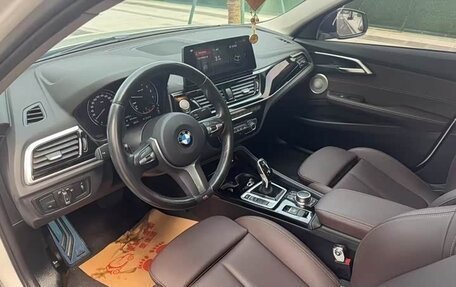 BMW 1 серия, 2022 год, 1 700 000 рублей, 9 фотография