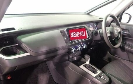 Honda Fit, 2022 год, 975 000 рублей, 21 фотография