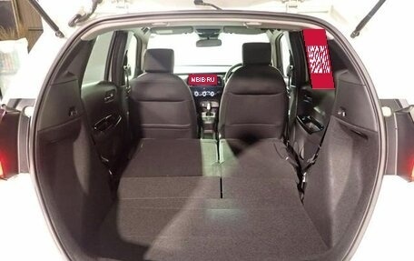 Honda Fit, 2022 год, 975 000 рублей, 27 фотография