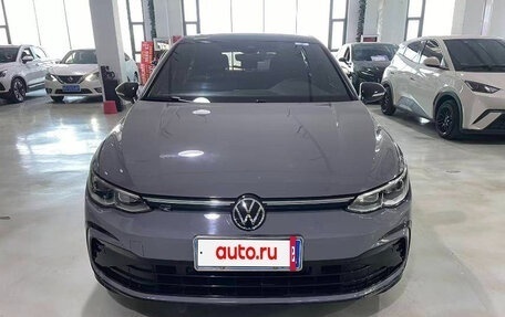 Volkswagen Golf VIII, 2021 год, 1 950 000 рублей, 4 фотография