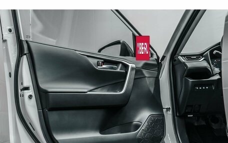 Toyota RAV4, 2025 год, 5 500 000 рублей, 22 фотография