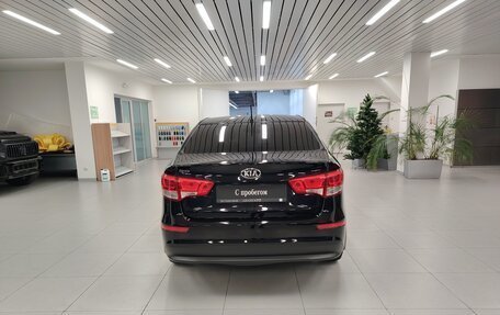 KIA Rio III рестайлинг, 2016 год, 990 000 рублей, 4 фотография