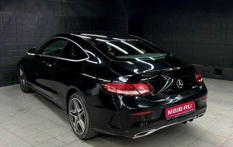 Mercedes-Benz C-Класс, 2021 год, 3 395 000 рублей, 4 фотография