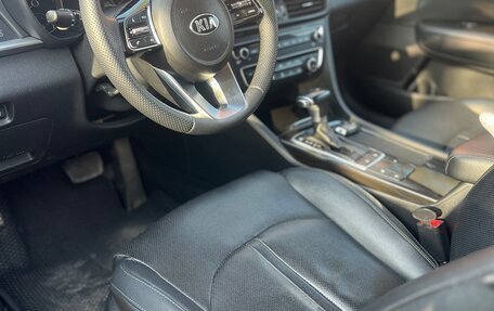 KIA K5 II, 2018 год, 1 870 000 рублей, 7 фотография