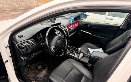 Toyota Camry, 2015 год, 1 800 000 рублей, 5 фотография