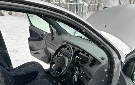 Daihatsu YRV I, 2001 год, 270 000 рублей, 9 фотография