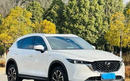 Mazda CX-5 II, 2023 год, 2 400 000 рублей, 3 фотография