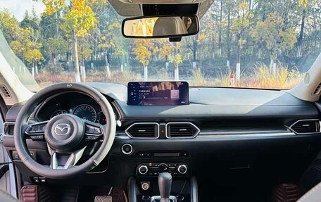 Mazda CX-5 II, 2023 год, 2 400 000 рублей, 10 фотография