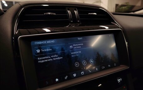 Jaguar F-Pace, 2019 год, 2 488 000 рублей, 15 фотография