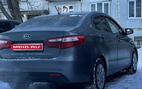 KIA Rio III рестайлинг, 2012 год, 800 000 рублей, 3 фотография