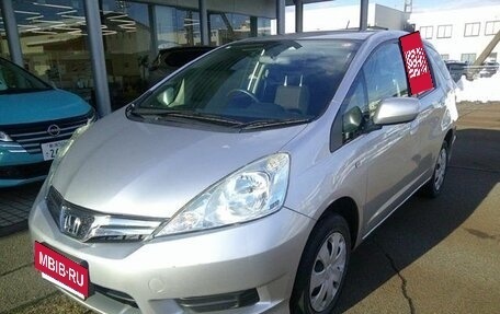 Honda Fit Shuttle I рестайлинг, 2015 год, 1 020 444 рублей, 1 фотография