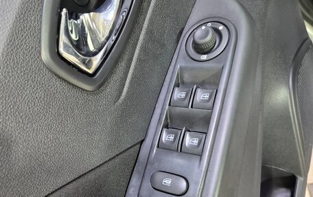 Renault Kaptur I рестайлинг, 2017 год, 1 594 000 рублей, 18 фотография