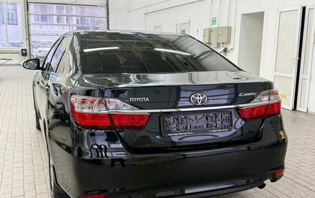 Toyota Camry, 2015 год, 1 890 000 рублей, 3 фотография