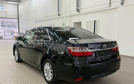 Toyota Camry, 2015 год, 1 890 000 рублей, 2 фотография