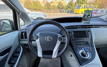 Toyota Prius, 2010 год, 1 249 000 рублей, 4 фотография