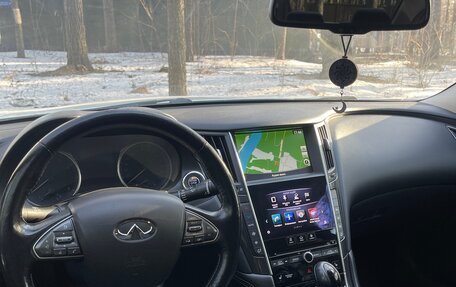 Infiniti Q50 I рестайлинг, 2014 год, 1 355 000 рублей, 11 фотография