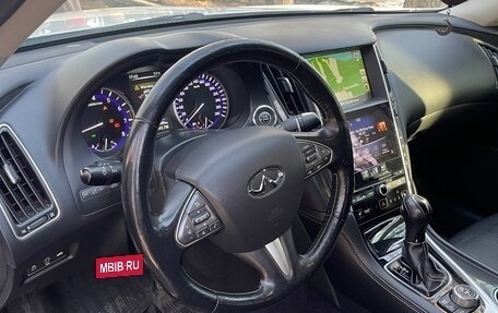 Infiniti Q50 I рестайлинг, 2014 год, 1 355 000 рублей, 15 фотография
