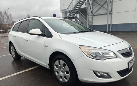 Opel Astra J, 2011 год, 615 000 рублей, 6 фотография
