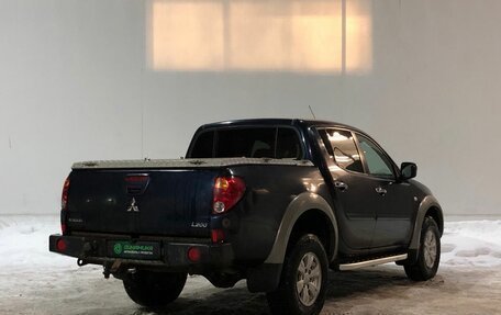 Mitsubishi L200 IV рестайлинг, 2011 год, 1 030 000 рублей, 5 фотография