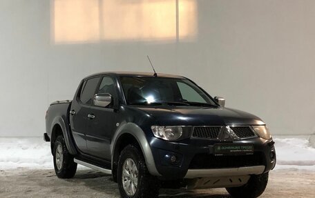 Mitsubishi L200 IV рестайлинг, 2011 год, 1 030 000 рублей, 3 фотография