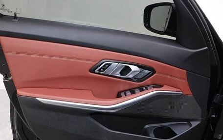 BMW 3 серия, 2022 год, 2 840 000 рублей, 15 фотография