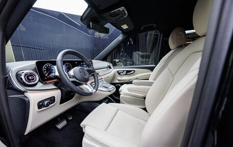 Mercedes-Benz V-Класс, 2025 год, 14 890 000 рублей, 13 фотография