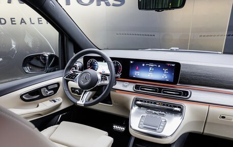 Mercedes-Benz V-Класс, 2025 год, 14 890 000 рублей, 21 фотография