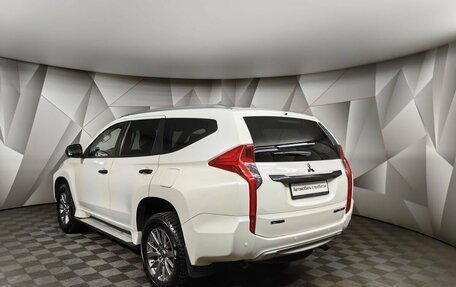 Mitsubishi Pajero Sport III рестайлинг, 2018 год, 2 565 000 рублей, 4 фотография