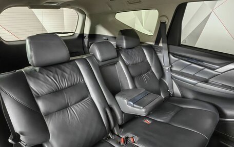 Mitsubishi Pajero Sport III рестайлинг, 2018 год, 2 565 000 рублей, 16 фотография