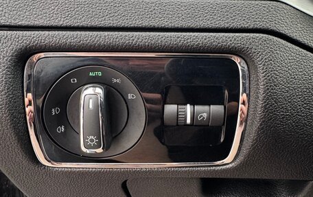 Skoda Superb III рестайлинг, 2013 год, 1 080 000 рублей, 7 фотография