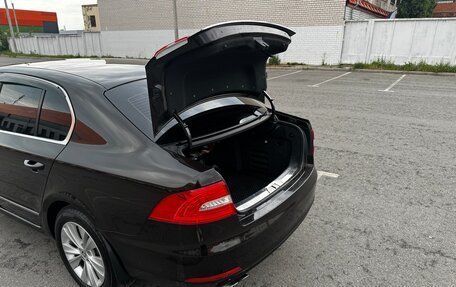 Skoda Superb III рестайлинг, 2013 год, 1 080 000 рублей, 8 фотография