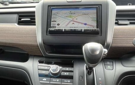 Honda Freed II, 2022 год, 1 520 000 рублей, 12 фотография