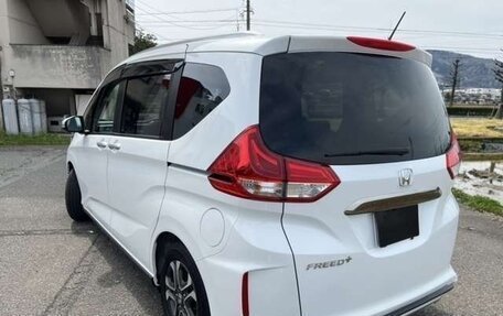 Honda Freed II, 2022 год, 1 520 000 рублей, 8 фотография