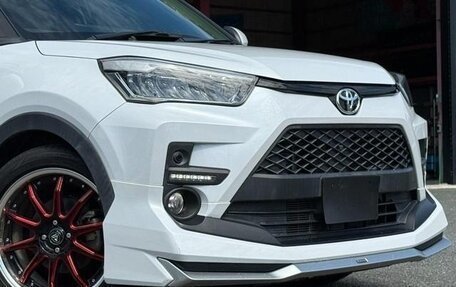 Toyota Raize I, 2022 год, 1 336 000 рублей, 7 фотография