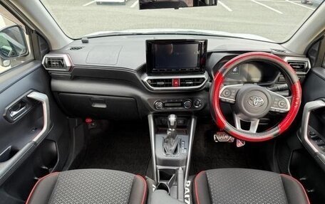 Toyota Raize I, 2022 год, 1 336 000 рублей, 9 фотография