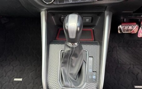 Toyota Raize I, 2022 год, 1 336 000 рублей, 23 фотография