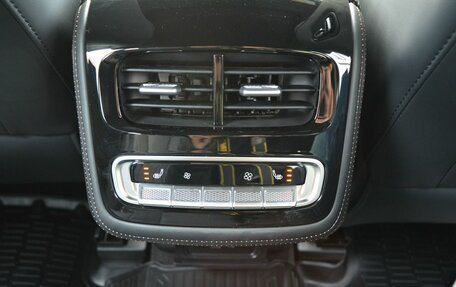 CheryExeed TXL, 2024 год, 3 800 000 рублей, 19 фотография