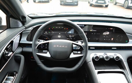 CheryExeed TXL, 2024 год, 3 800 000 рублей, 22 фотография
