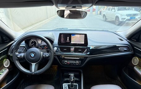 BMW 1 серия, 2021 год, 1 540 000 рублей, 13 фотография