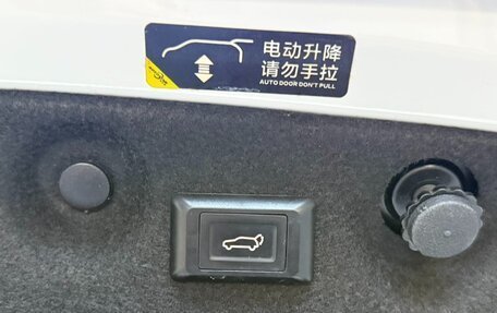 BMW 1 серия, 2021 год, 1 540 000 рублей, 26 фотография