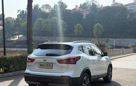 Nissan Qashqai, 2022 год, 1 640 000 рублей, 7 фотография