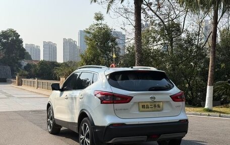 Nissan Qashqai, 2022 год, 1 640 000 рублей, 5 фотография