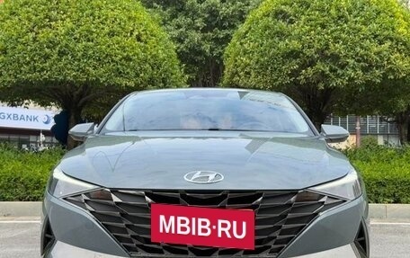 Hyundai Elantra, 2022 год, 1 300 000 рублей, 2 фотография